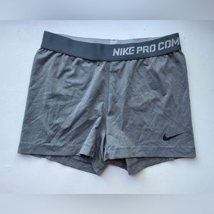Women’s Nike Pro Combat Compression Shorts 3”